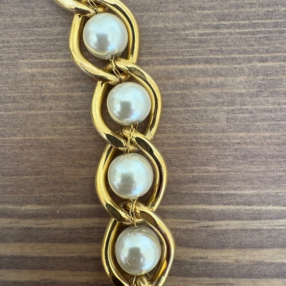 Vintage costume gold and pearl chain necklace - Picture 3 of 4